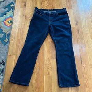 $21 Levi’s Size  16 Woman’s Bootleg Jeans
